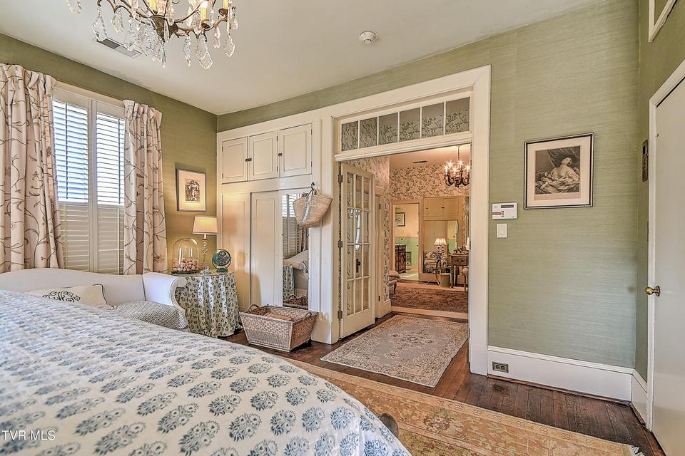 Photo #99: 824 Myrtle Avenue