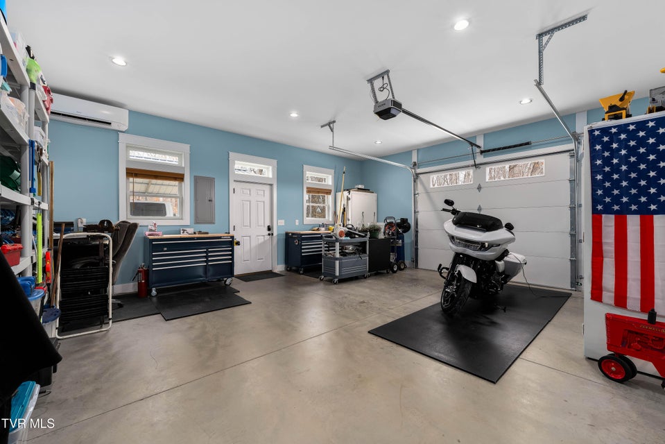 Photo #35: 2920 Antioch Road