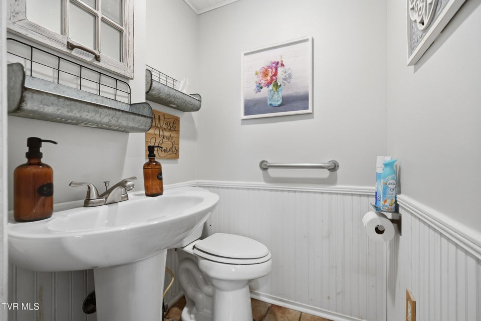 Photo #24: 117 Ed Hines Drive