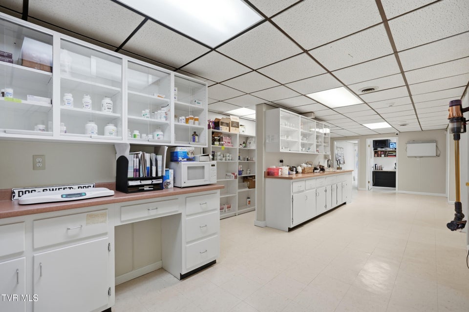 Photo #27: 117 Ed Hines Drive