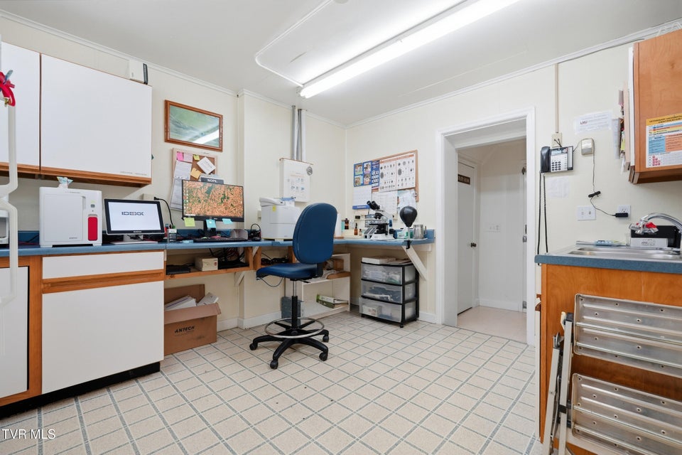 Photo #30: 117 Ed Hines Drive