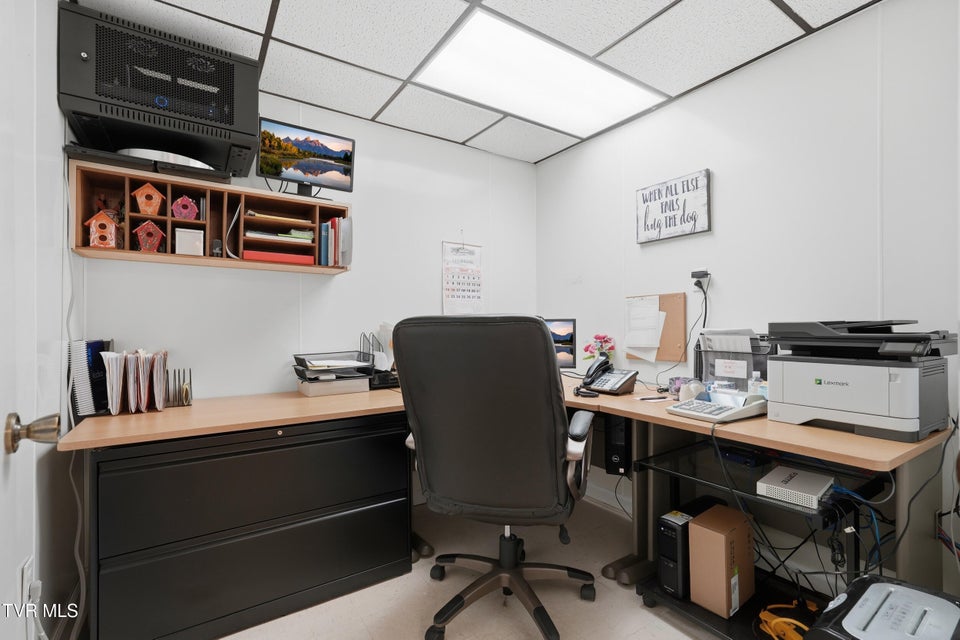 Photo #32: 117 Ed Hines Drive