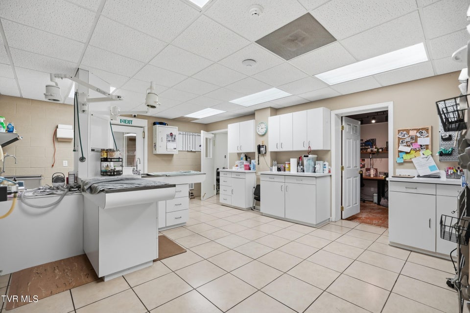 Photo #35: 117 Ed Hines Drive