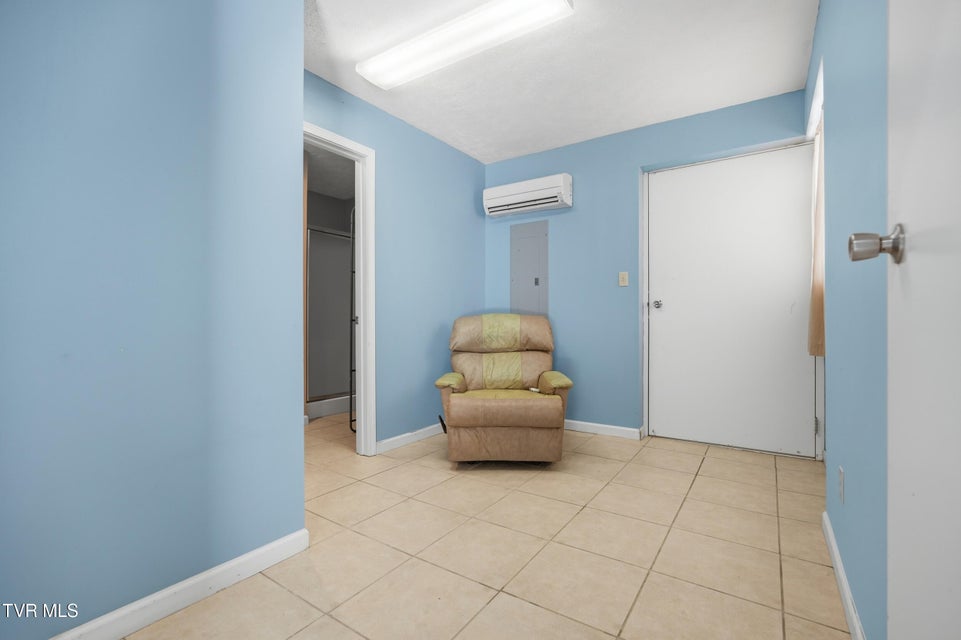 Photo #66: 117 Ed Hines Drive