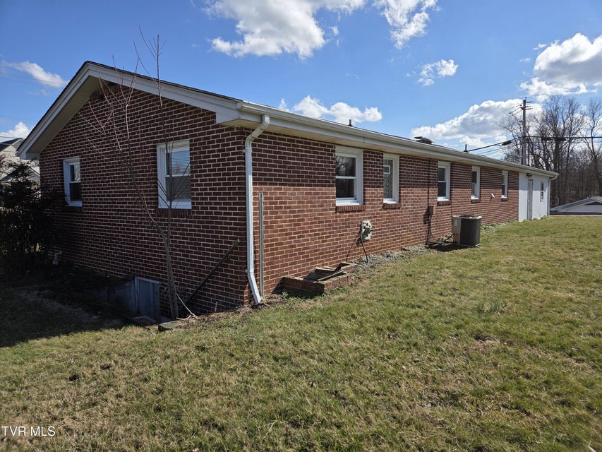 Photo #5: 504 Matson Road