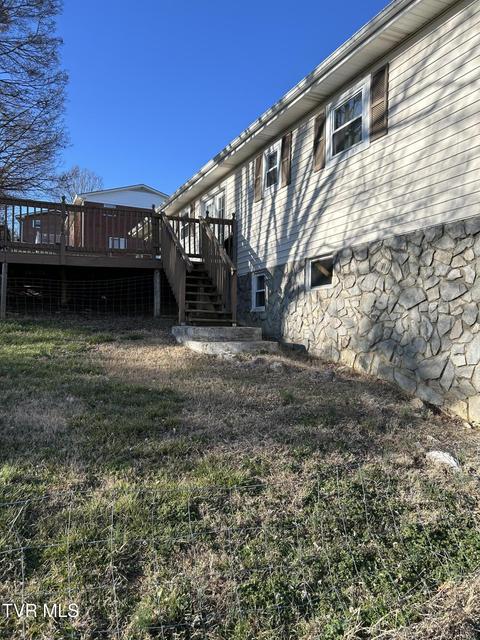 Photo #8: 211 Linda Street