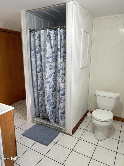 Photo #43: 211 Linda Street