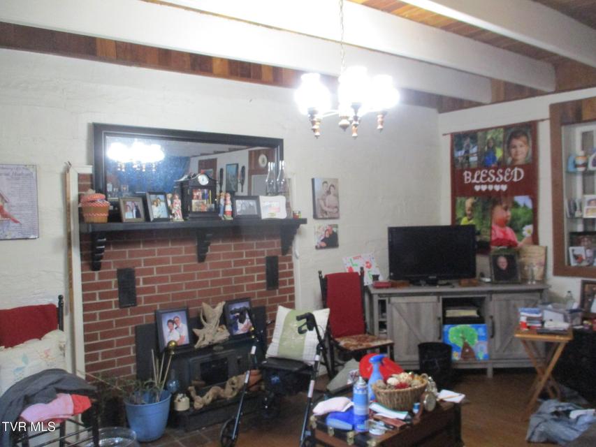 Photo #5: 431 Maple Street