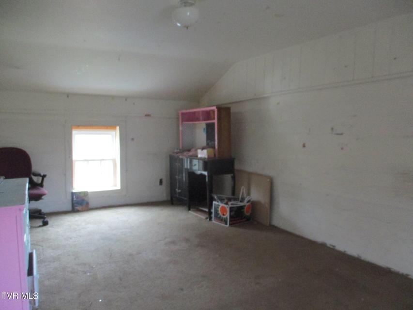 Photo #8: 431 Maple Street