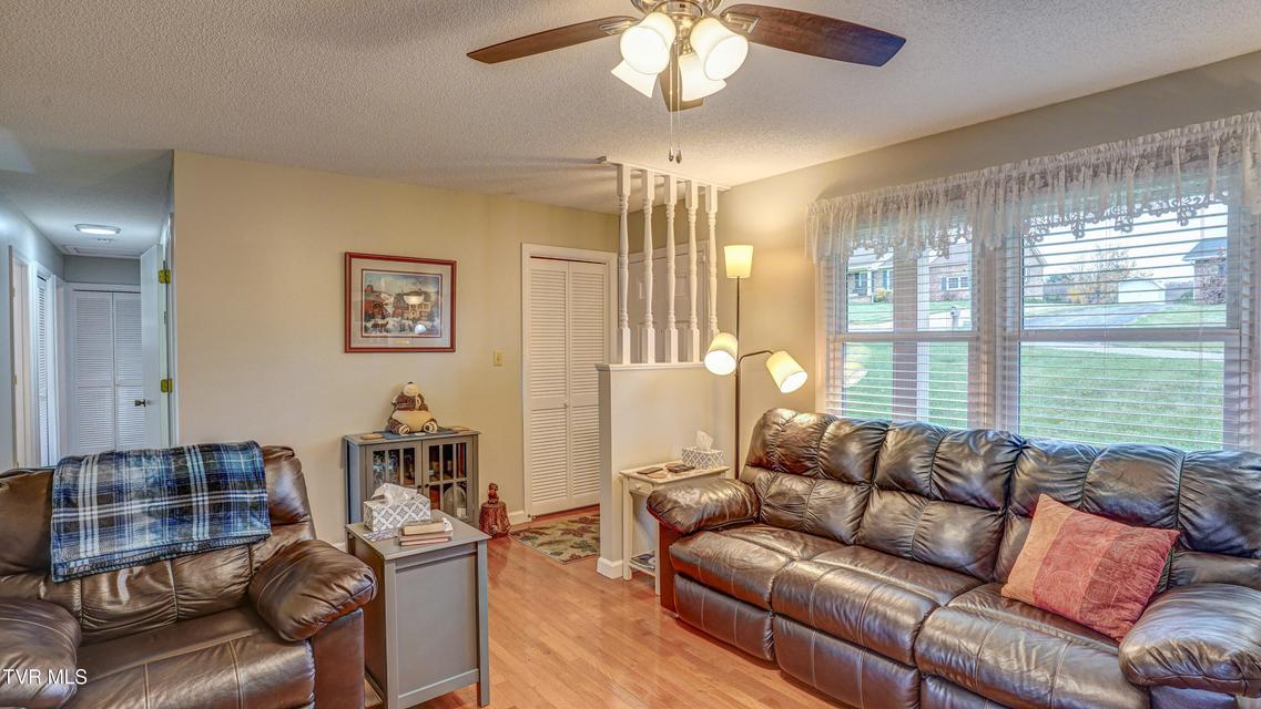 Photo #16: 415 Heritage Drive