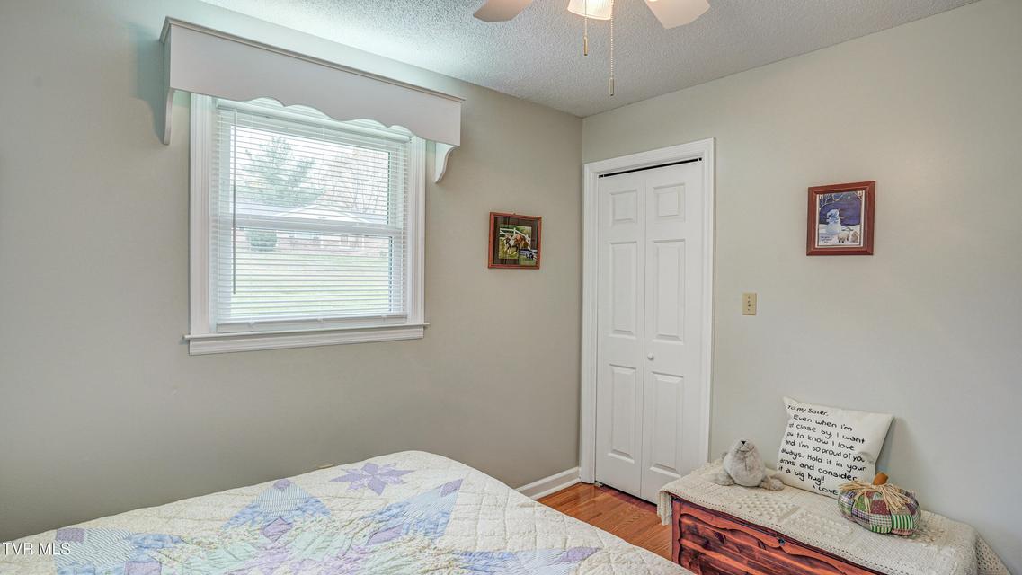 Photo #34: 415 Heritage Drive