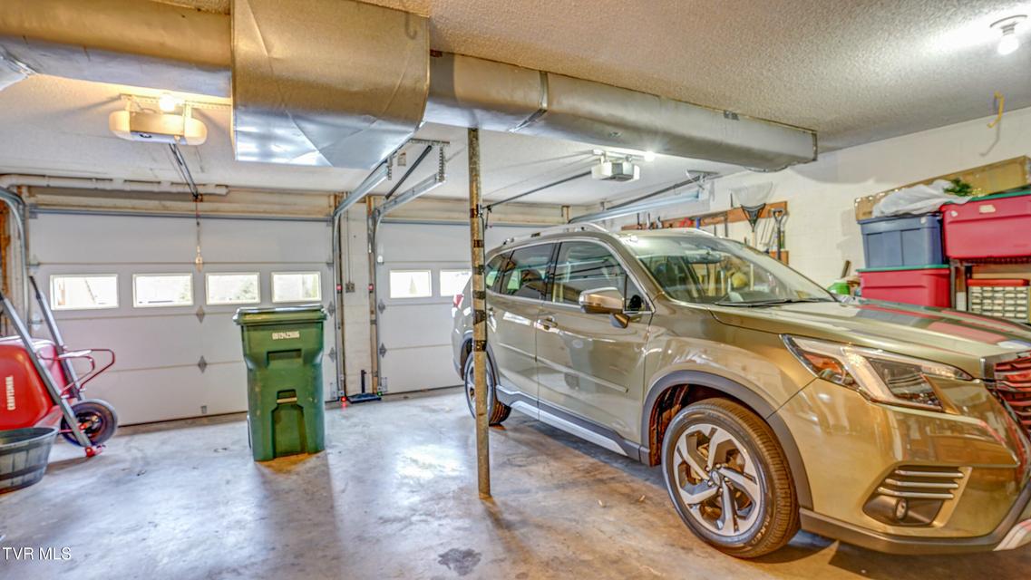 Photo #48: 415 Heritage Drive