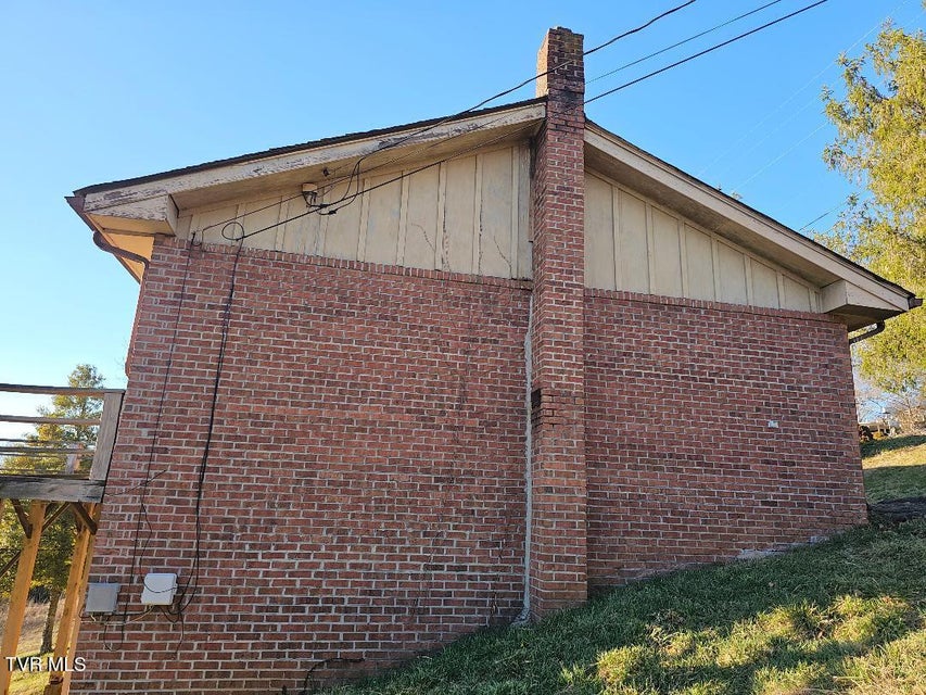 Photo #5: 2617 Banner Street