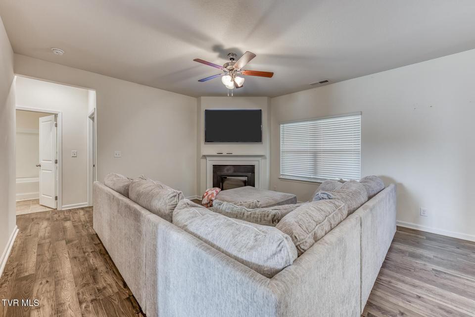 Photo #12: 1660 Pebblestone Court