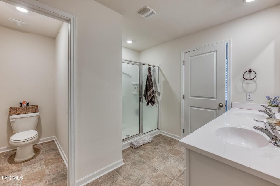 Photo #18: 1660 Pebblestone Court