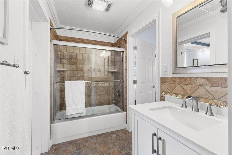 Photo #26: 225 Mary Lamons Road