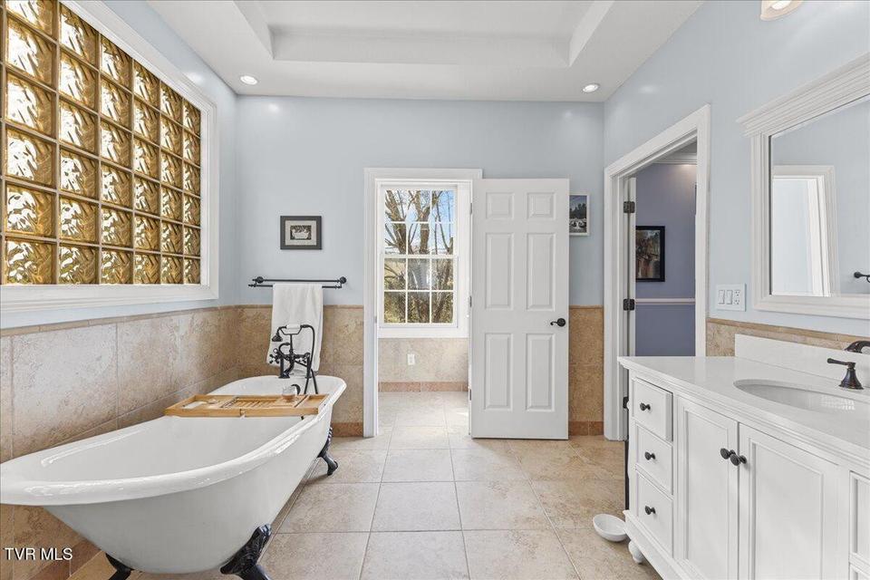 Photo #69: 225 Mary Lamons Road