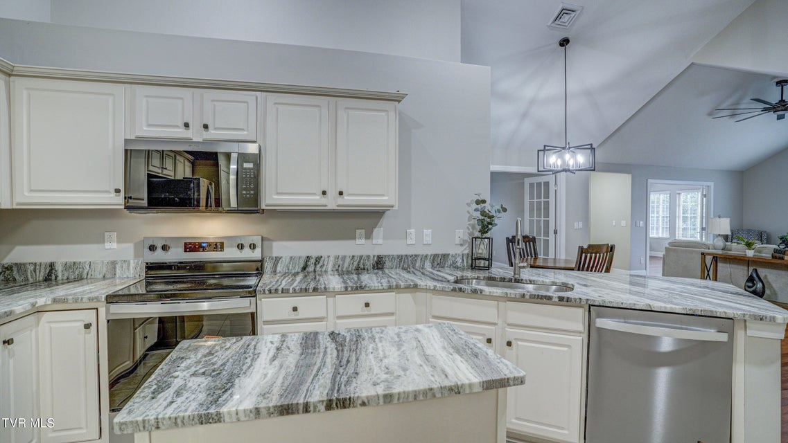 Photo #13: 1682 Hatterdale Farm Road