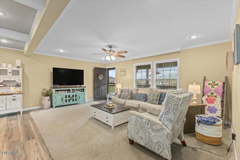 Photo #20: 933 Hunting Hill Road