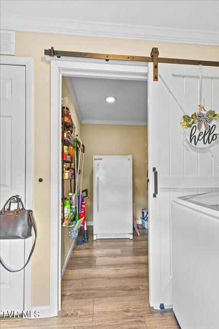 Photo #25: 933 Hunting Hill Road