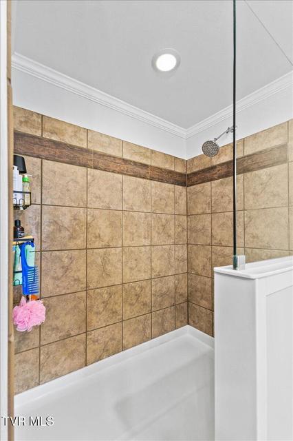 Photo #49: 933 Hunting Hill Road