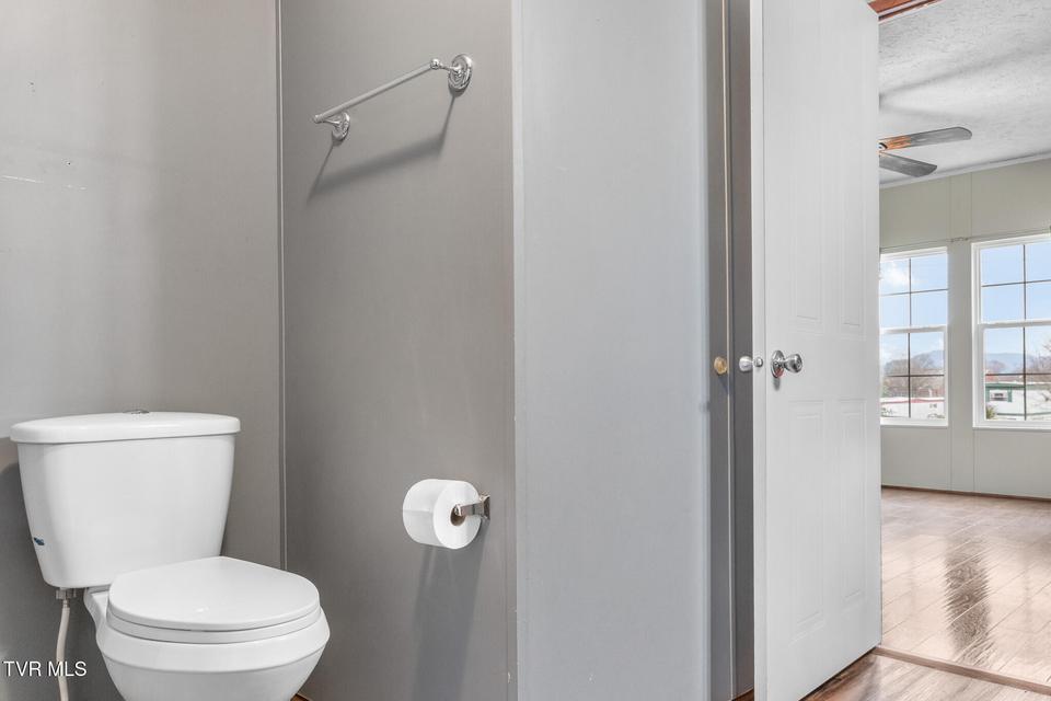 Photo #11: 113 Pinecrest Road