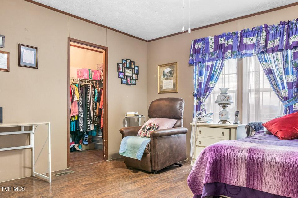 Photo #15: 113 Pinecrest Road