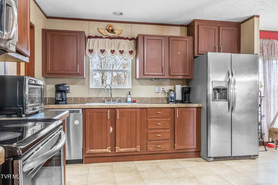 Photo #18: 113 Pinecrest Road