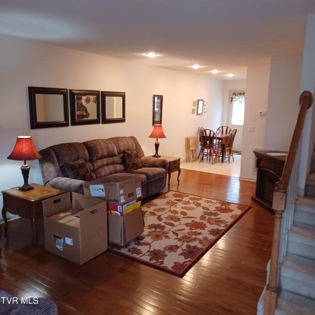 Photo #3: 23 Pepper Ridge Court