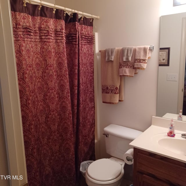 Photo #12: 23 Pepper Ridge Court