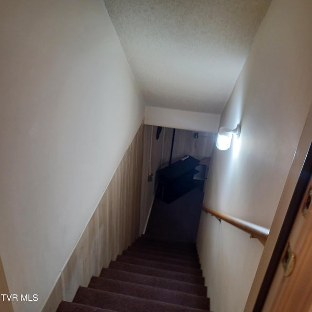 Photo #18: 23 Pepper Ridge Court