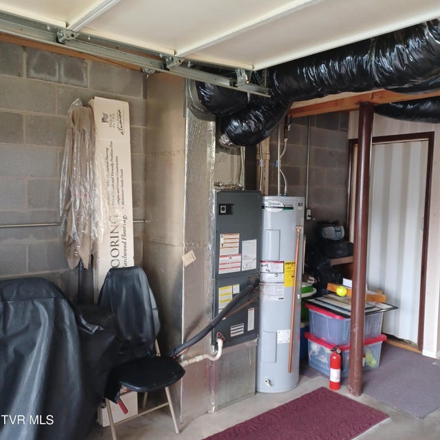 Photo #22: 23 Pepper Ridge Court