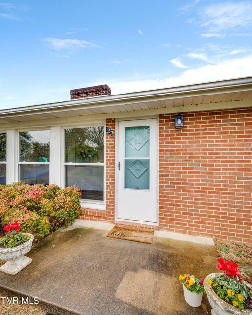 Photo #4: 157 Hawk Street