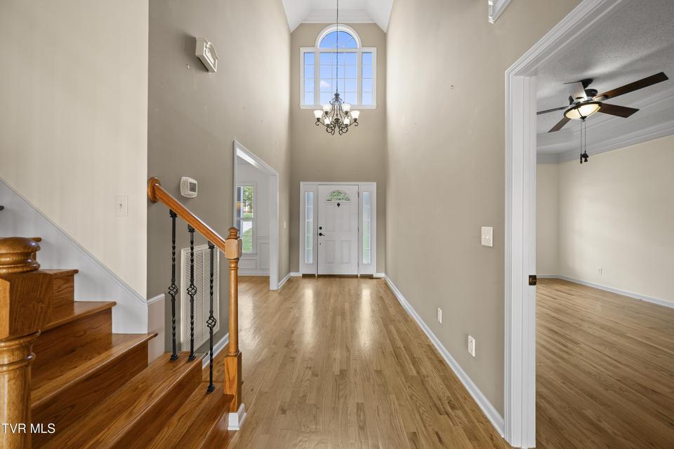 Photo #4: 295 Southridge Drive