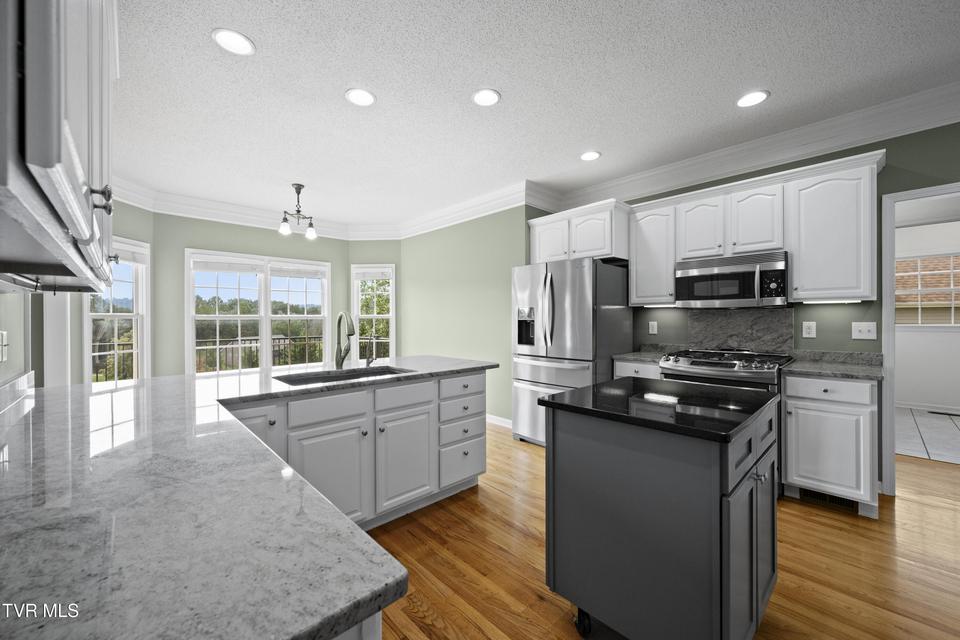 Photo #11: 295 Southridge Drive