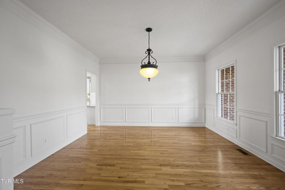 Photo #16: 295 Southridge Drive