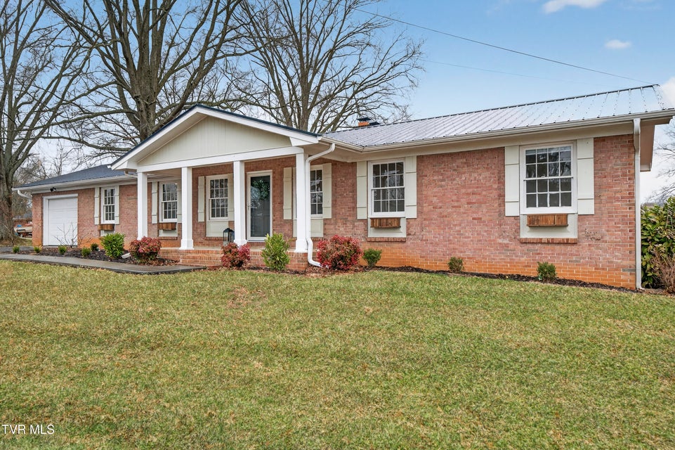 Photo #2: 867 Wayne Avenue