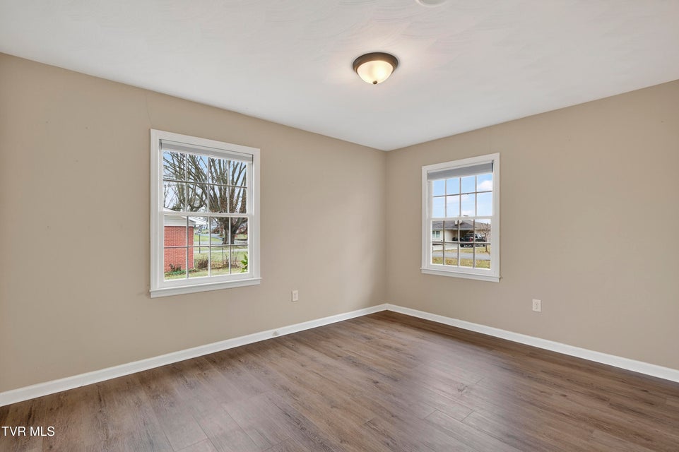 Photo #28: 867 Wayne Avenue