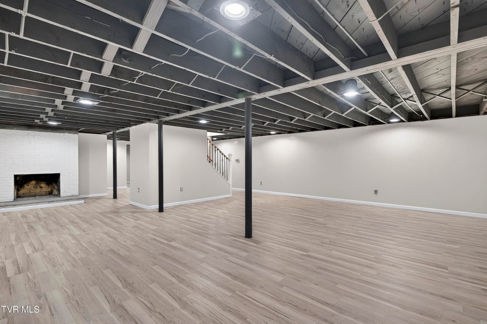 Photo #33: 867 Wayne Avenue