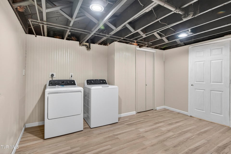 Photo #38: 867 Wayne Avenue