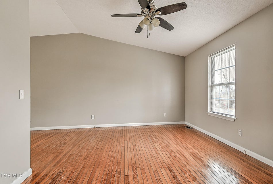 Photo #5: 220 Peters Road