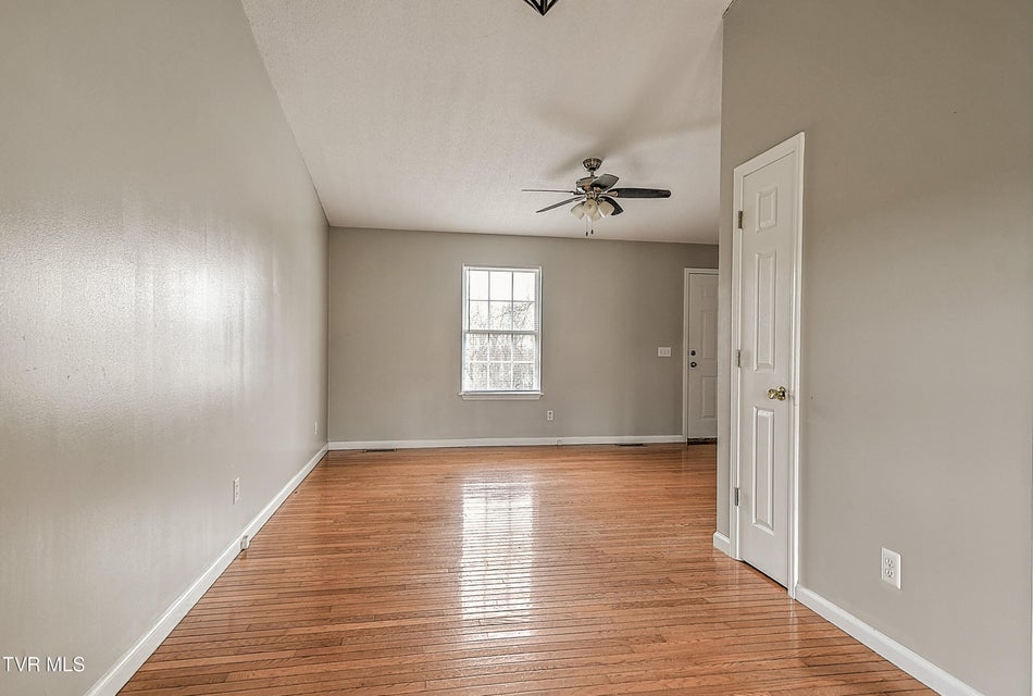 Photo #11: 220 Peters Road