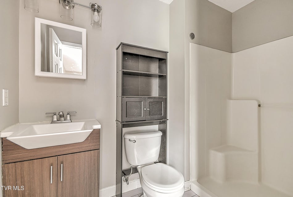 Photo #25: 220 Peters Road