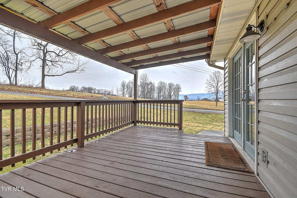 Photo #27: 220 Peters Road