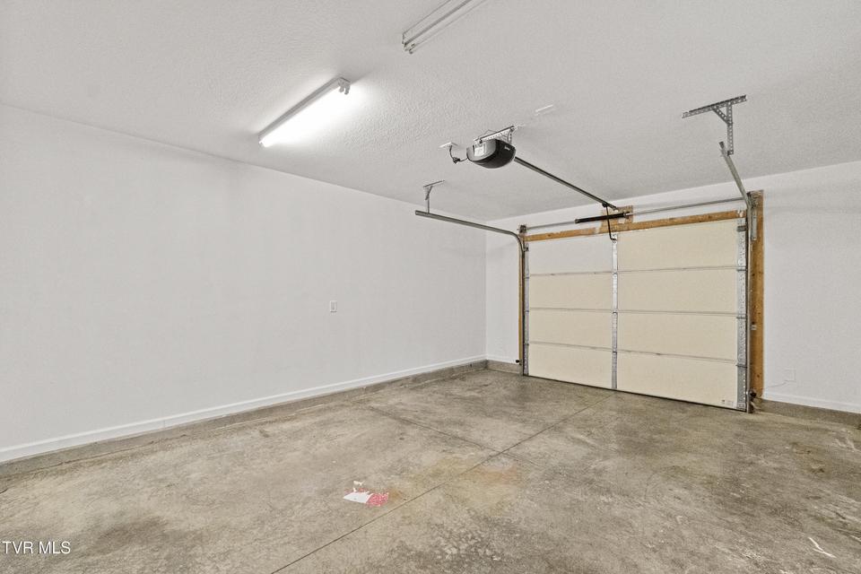 Photo #32: 396 Jonesboro Road