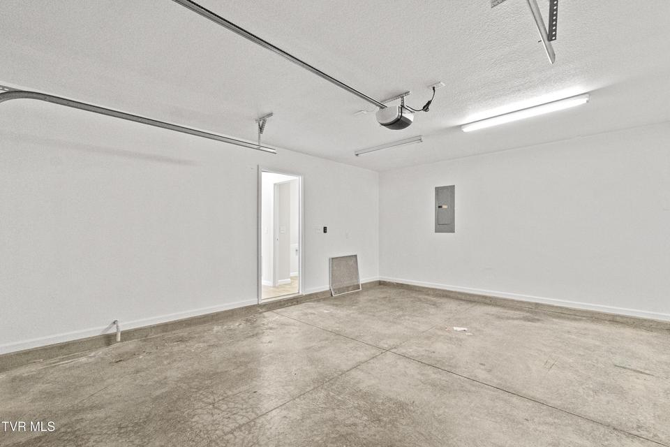 Photo #33: 396 Jonesboro Road