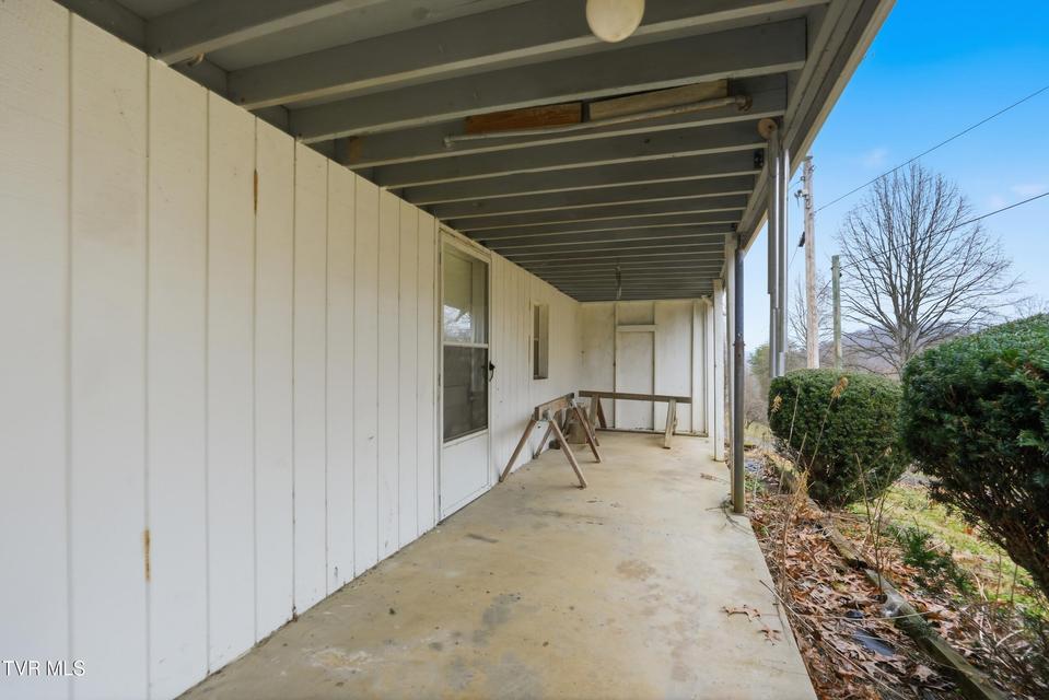 Photo #8: 16120 Mountain Spring Road