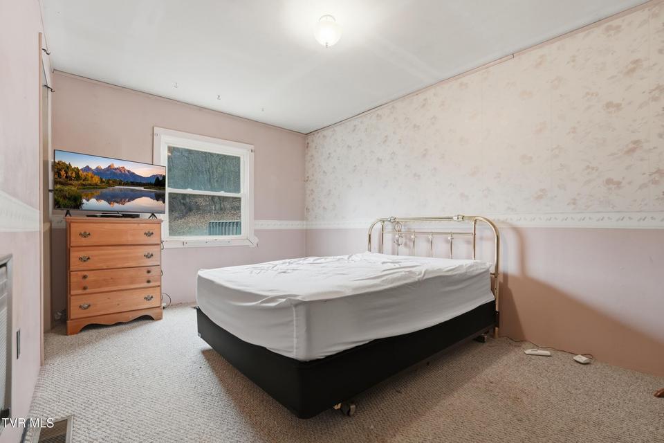 Photo #15: 16120 Mountain Spring Road