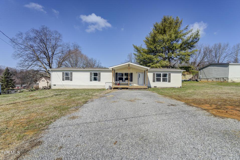 Photo #38: 35 Windsor Street