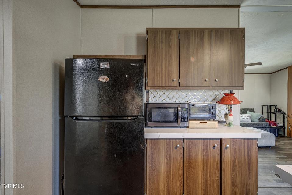 Photo #13: 35 Windsor Street